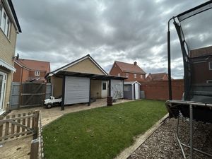 Photo 6- click for photo gallery